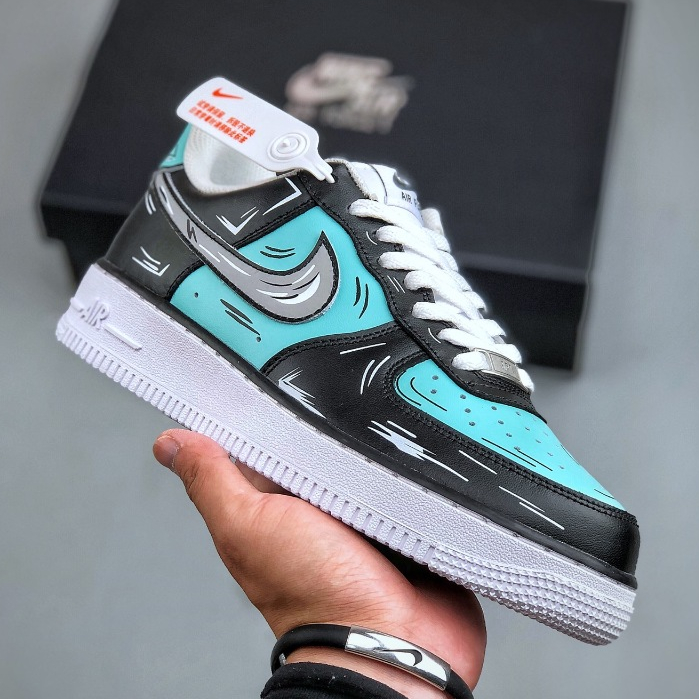 รองเท้าบอร์ดกีฬาสันทนาการ Air Force 1 CW2288-215