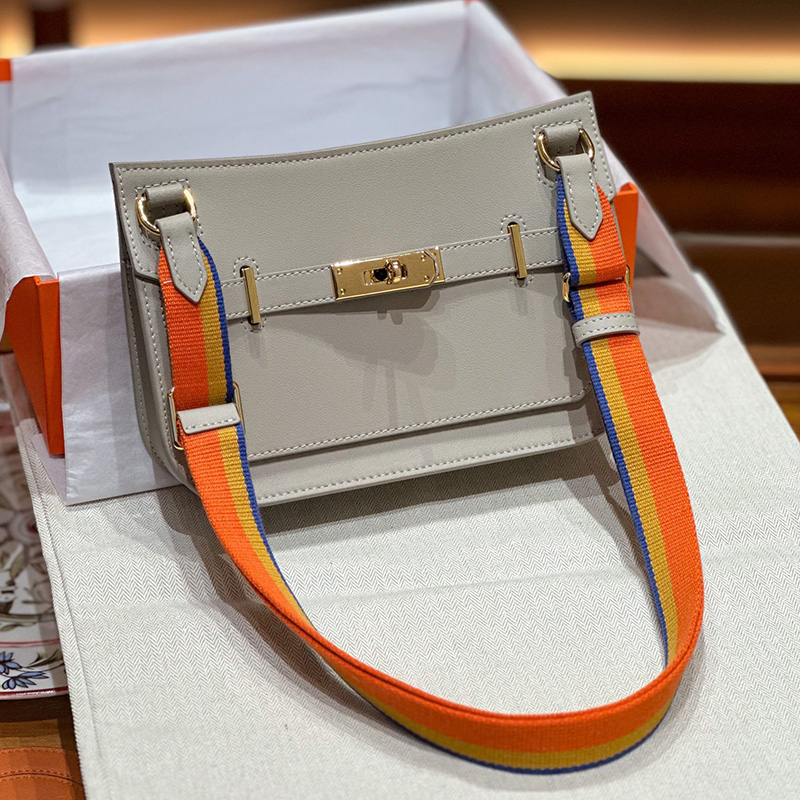 Donnain แฟชั่น Swift Calfskin ผู้หญิงไหล่กระเป๋า Crossbody นุ่มจริงหนังคุณภาพสูงหรูหราแฟชั่นกระเป๋าสุภาพสตรี