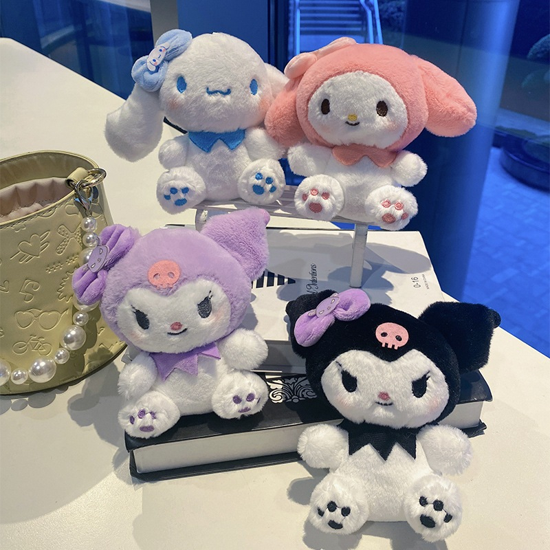 Bbth 14 ซม.ตุ๊กตาตุ๊กตา Sanrio Kuromi Hello Kitty Melody Cinnamoroll หมอนตุ๊กตาพวงกุญแจตุ๊กตาของเล่นจี้สําหรับของขวัญเด็กกระเป๋าตกแต่ง