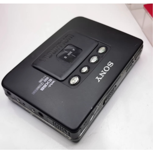 Sony WM-EX88 เครื่องเทป Walkman