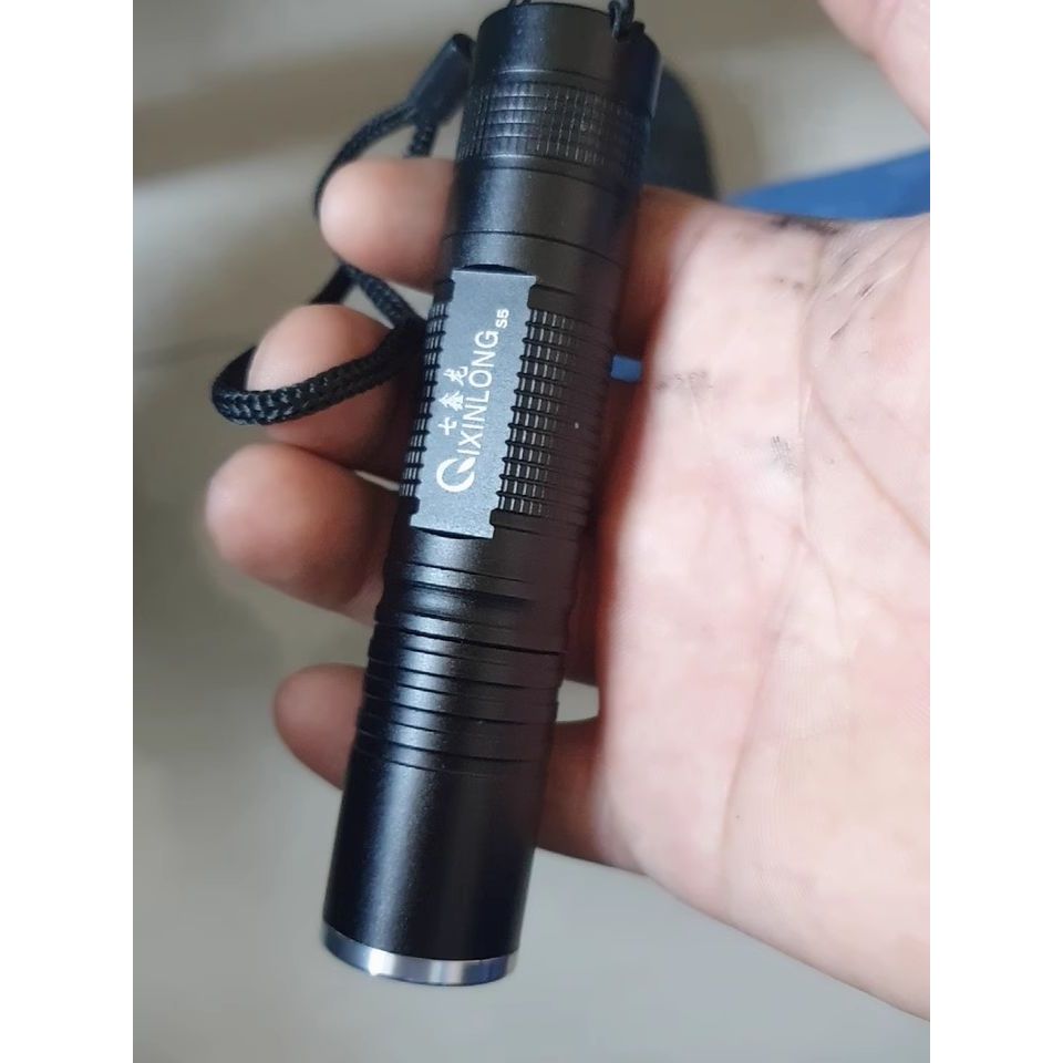 S5 ไฟฉายขนาดเล็กพร้อม Cree XPE LED ไฟฉายปั่นจักรยานกลางแจ้ง Camping Hiking Light