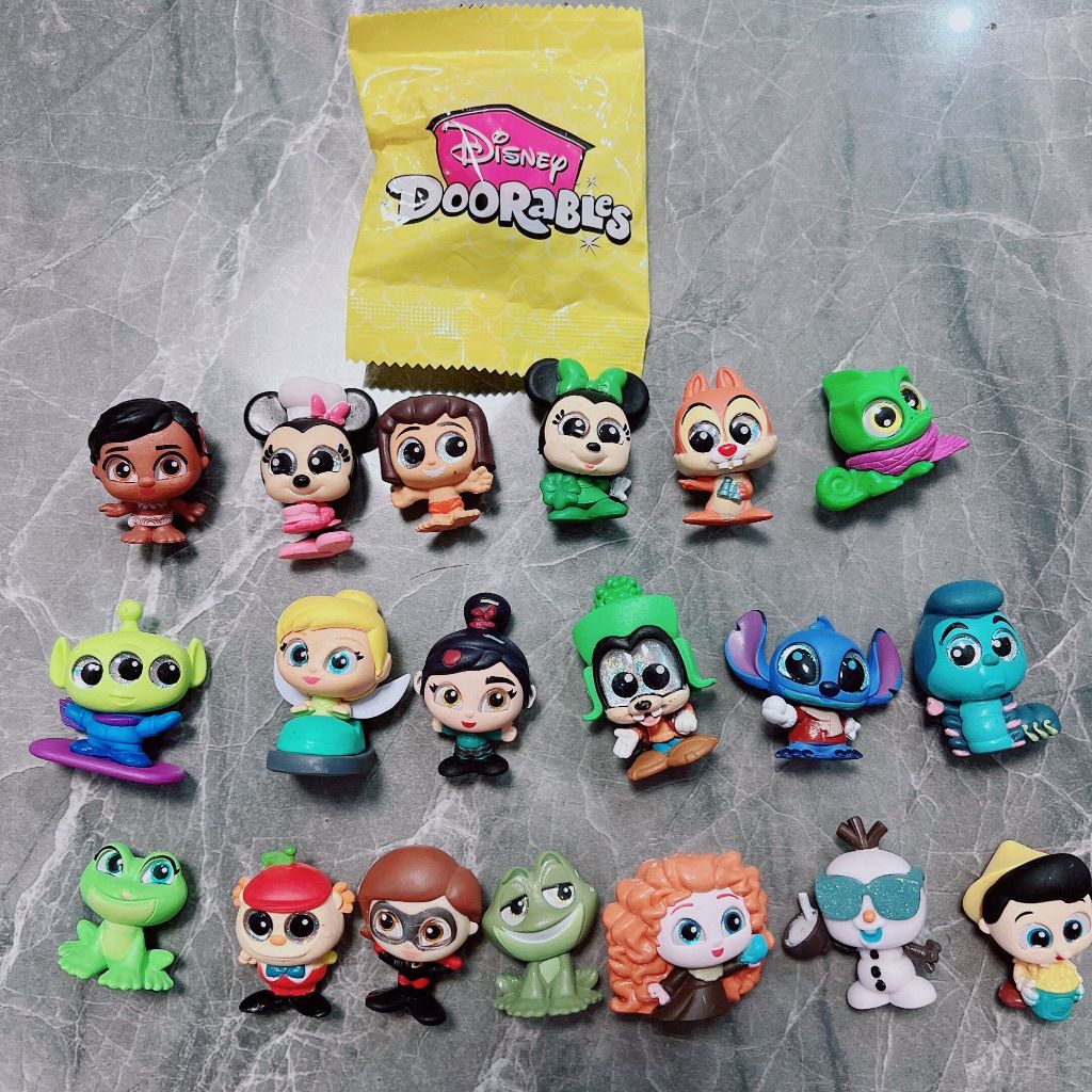 20 ชิ้น/เซ็ต Disney Toy Story Stitch Mickey Mouse Mermaid Princess Pooh Bear Rex Aliens Goofy Olaf รุ่น Q PVC ตัวเลขการกระทําตุ๊กตาของเล่น