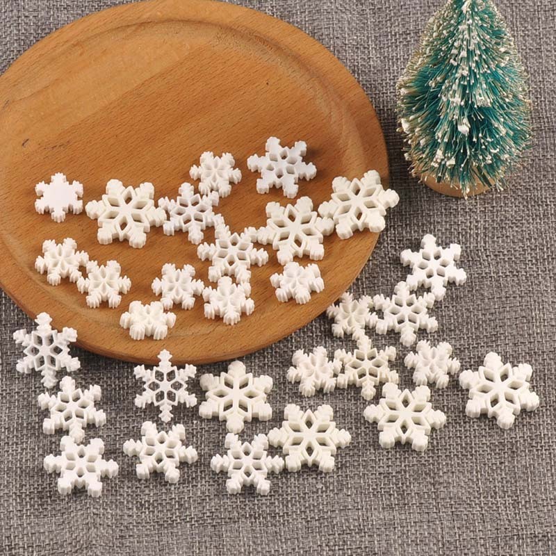 30pcs 18/23/27 มม.เรซิ่นเกล็ดหิมะสีขาว Embellishments Flatback Oranments งานฝีมือทําด้วยมือ DIY Scrapbooking Xmas Tree Decor CP4123