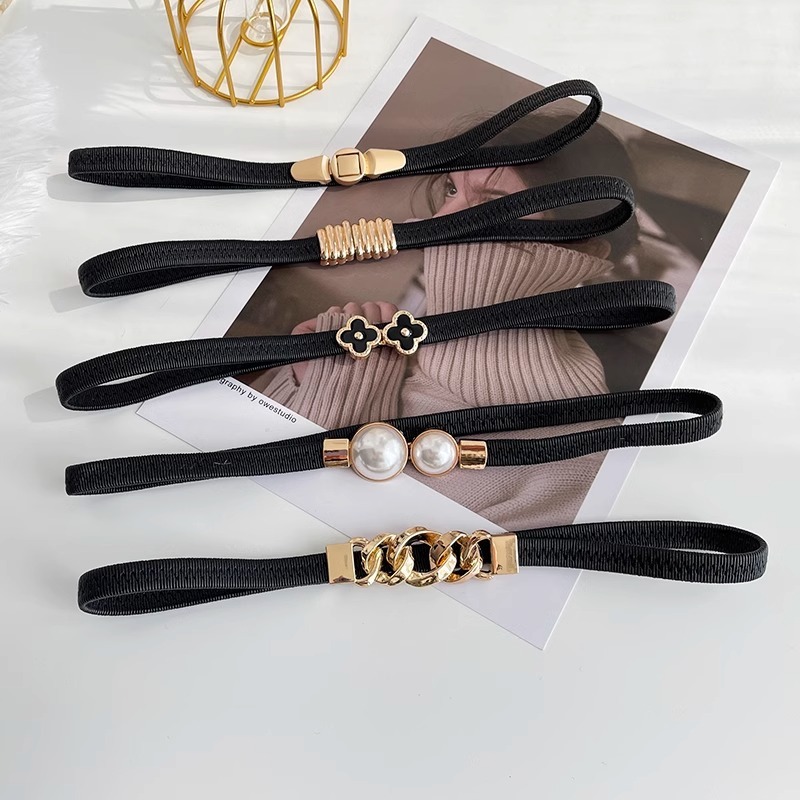 ขอบเอวหัวเข็มขัดโลหะใหม่พร้อมการตกแต่งยางยืดของผู้หญิงและเสื้อแจ็คเก็ตชุดเดรสเอวยางยืดแอปริคอทสีดํา