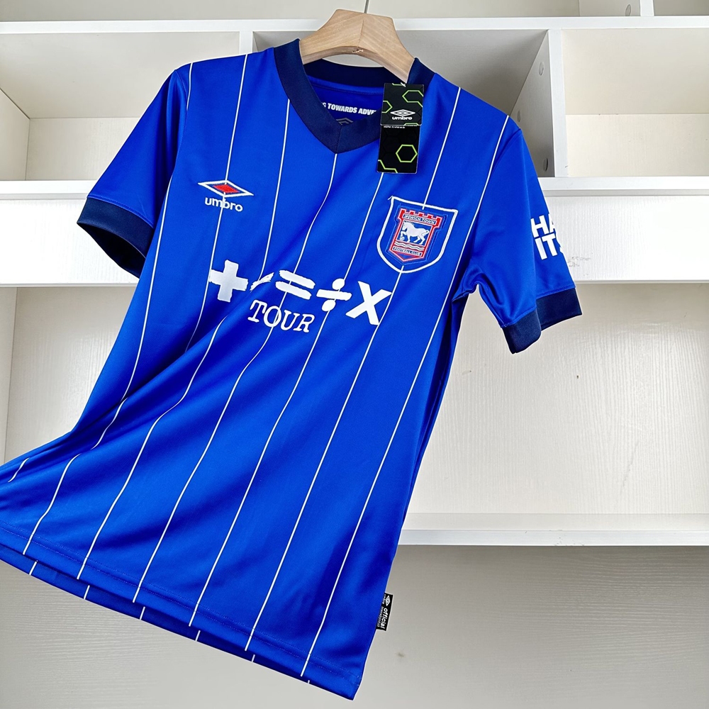 2024-25 ฤดูกาล Ipswich Town FC บ้านแขนสั้นเสื้อย์ฟุตบอลเสื้อกีฬา