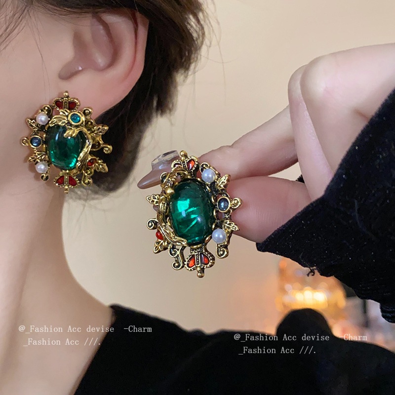 ต่างหูวินเทจยุคกลาง Silver Needle Emerald Crown ต่างหูมุกสําหรับผู้หญิง French Vintage court ต่างหูขายส่ง