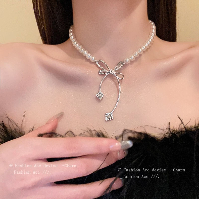 พิสดารมุกเพชรสร้อยคอโบว์ฝรั่งเศสแสงหรูหราใหม่โซ่กระดูกไหปลาร้าแฟชั่นความรู้สึกอาวุโสปกขายส่ง