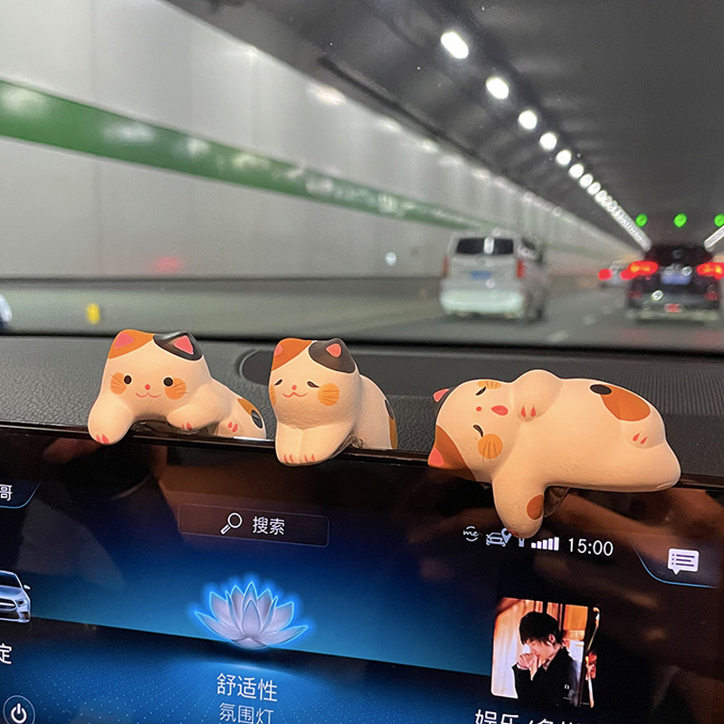 การ์ตูนรถตกแต่ง Garnish Cat รถ Center Dashboard ตกแต่งเรซิ่น Miniature Decor ตุ๊กตาสําหรับอุปกรณ์ตกแต่งภายในรถยนต์
