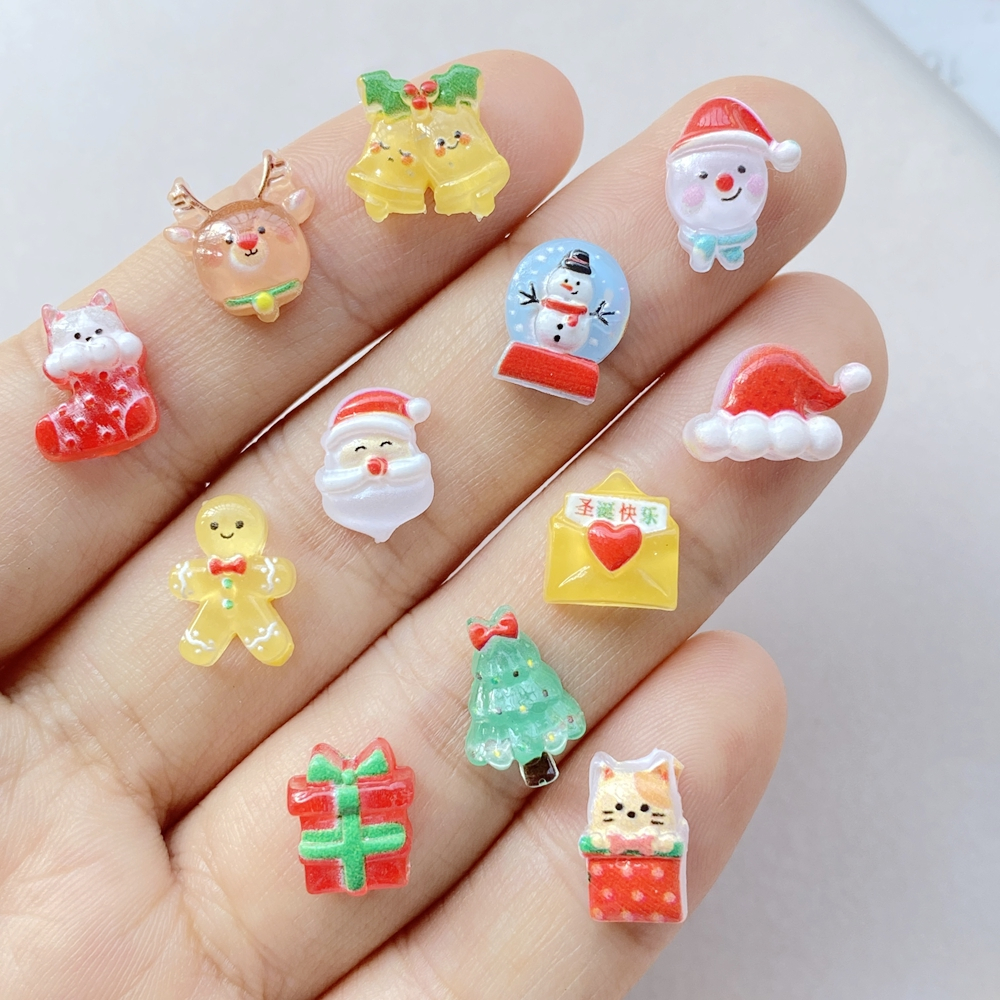 50ชิ้นการ์ตูนมินิคริสต์มาสทําเล็บหัตถกรรมชุด-เรซินที่มีสีสันรุ่นจิ๋ว,กับมนุษย์หิมะ,ต้นไม้,ซานตาคลอส,กวางเรนเดียร์และโบว์-เหมาะมากสําหรับทําเล็บทําเองสมุดและตกแต่งวันหยุด