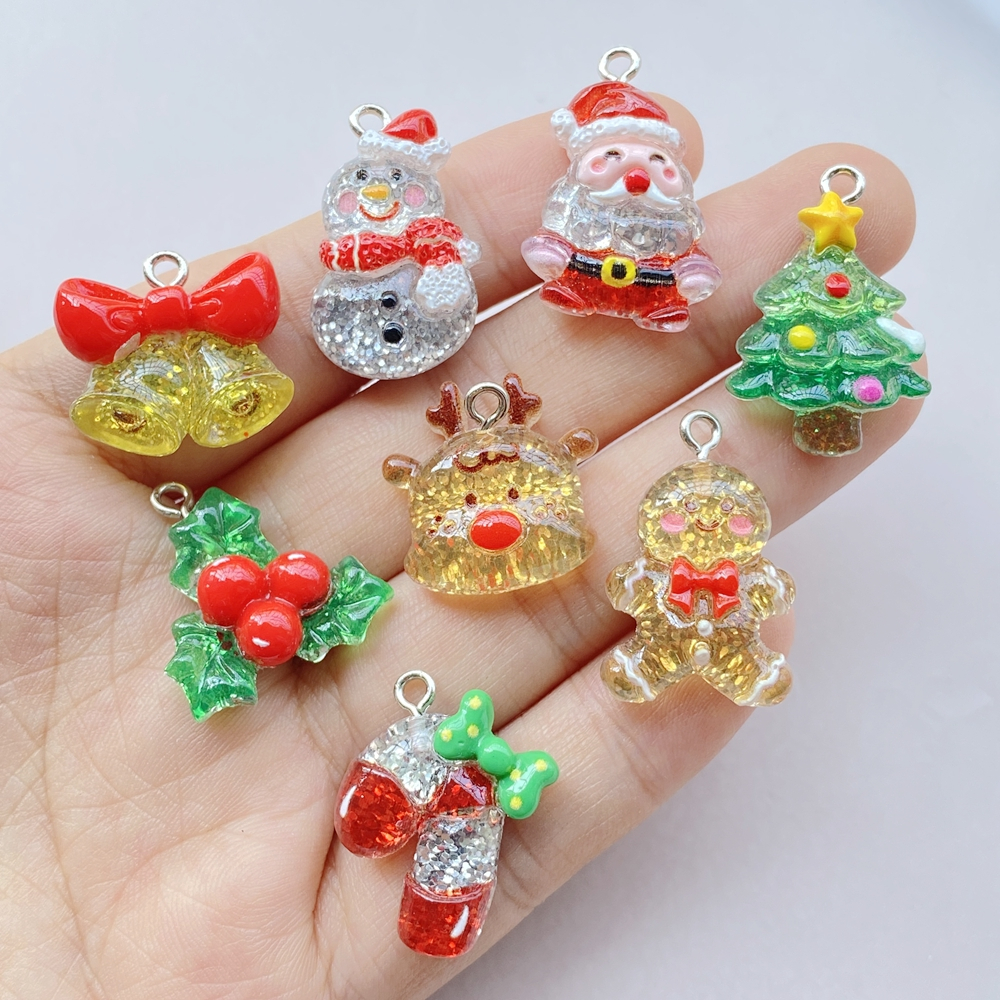 7 ชิ้นชุดจี้เรซินคริสต์มาสเงา-ซานตาคลอสชายขนมปังขิงกวางเรนเดียร์ต้นคริสต์มาสเหมาะสําหรับเครื่องประดับ ทําเอง ทําจี้บ้าน, ต่างหู, สร้อยคอและงานฝี