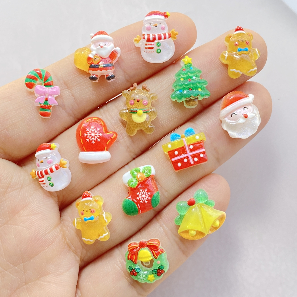 30ชิ้นเรซิ่น น่ารัก มินิสีการ์ตูนซานตาคลอส,คุกกี้แมน,หมี,มนุษย์หิมะ,ต้นคริสต์มาส,กวางแบบอุปกรณ์ทําเล็บเหมาะสําหรับเทศกาลดนตรีทําเองเครื่องประดับทําแต่งเล็บต