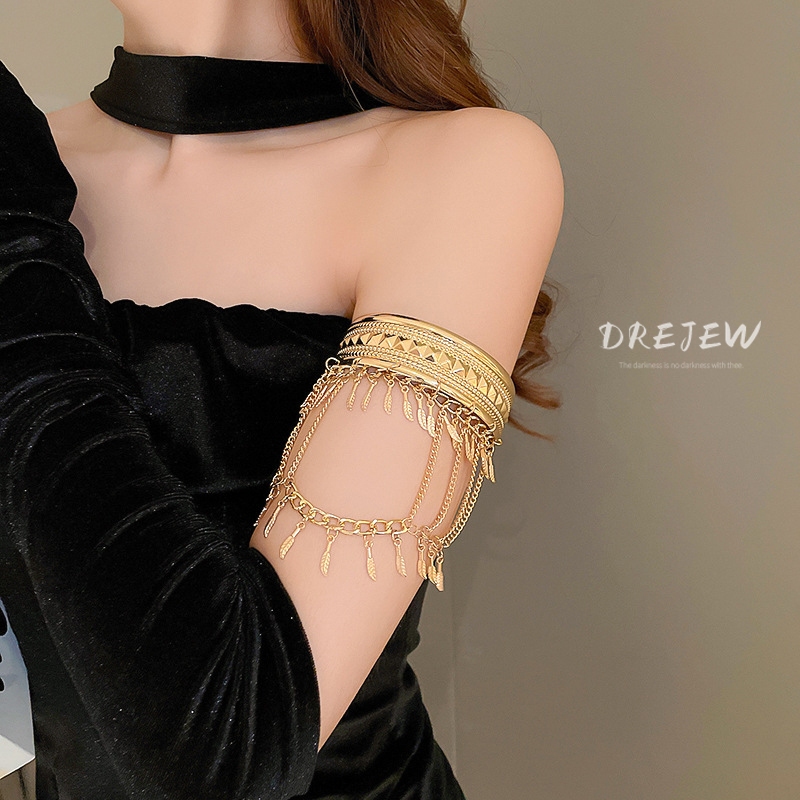 DREJEW เดรช โซ่ขนนกโลหะพู่สร้อยข้อมือปลอกแขนเครื่องประดับมือสไตล์แปลกใหม่สําหรับผู้หญิง