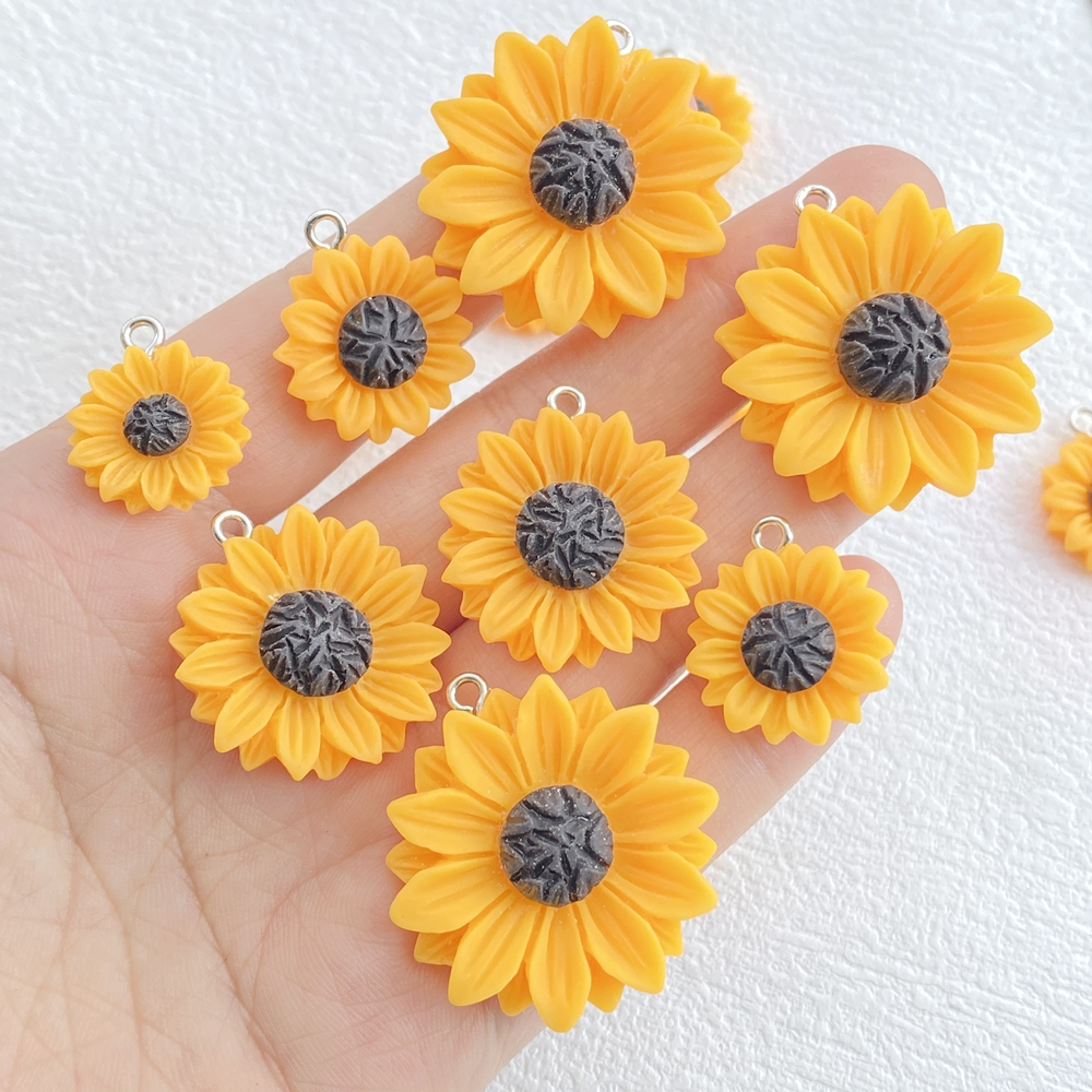 8ชิ้นเรซิ่นสดใสดอกทานตะวันสีเหลืองจี้-ทําเอง เครื่องประดับทํา,สร้อยคอ,สร้อยข้อมือ,พวงกุญแจ,ต่างหูเครื่องประดับที่สมบูรณ์แบบ-เหมาะมากสําหรับทํามือ,ของขวัญแ