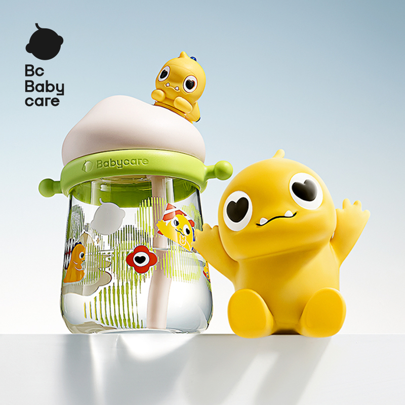 Bc Babycare ตุ๊กตาถ้วยน้ําสําหรับเด็กชายและเด็กหญิงโรงเรียนอนุบาลถ้วยฟางพิเศษถ้วยเด็กนักเรียนขวดน้ํา