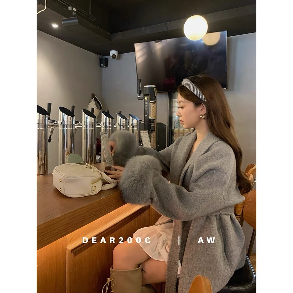 เสมอ ผ้าขนสัตว์คุณภาพสูงของผู้หญิงผูกเอวเสื้อขนสัตว์เสื้อคลุมหลวม