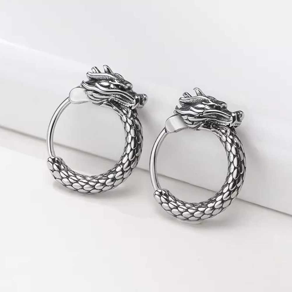 【ในสต็อก】ต่างหูห้อย Minimalist Cool สําหรับผู้ชายรูปแบบมังกรแฟชั่นทองแดงชุบเงินชาย zymais