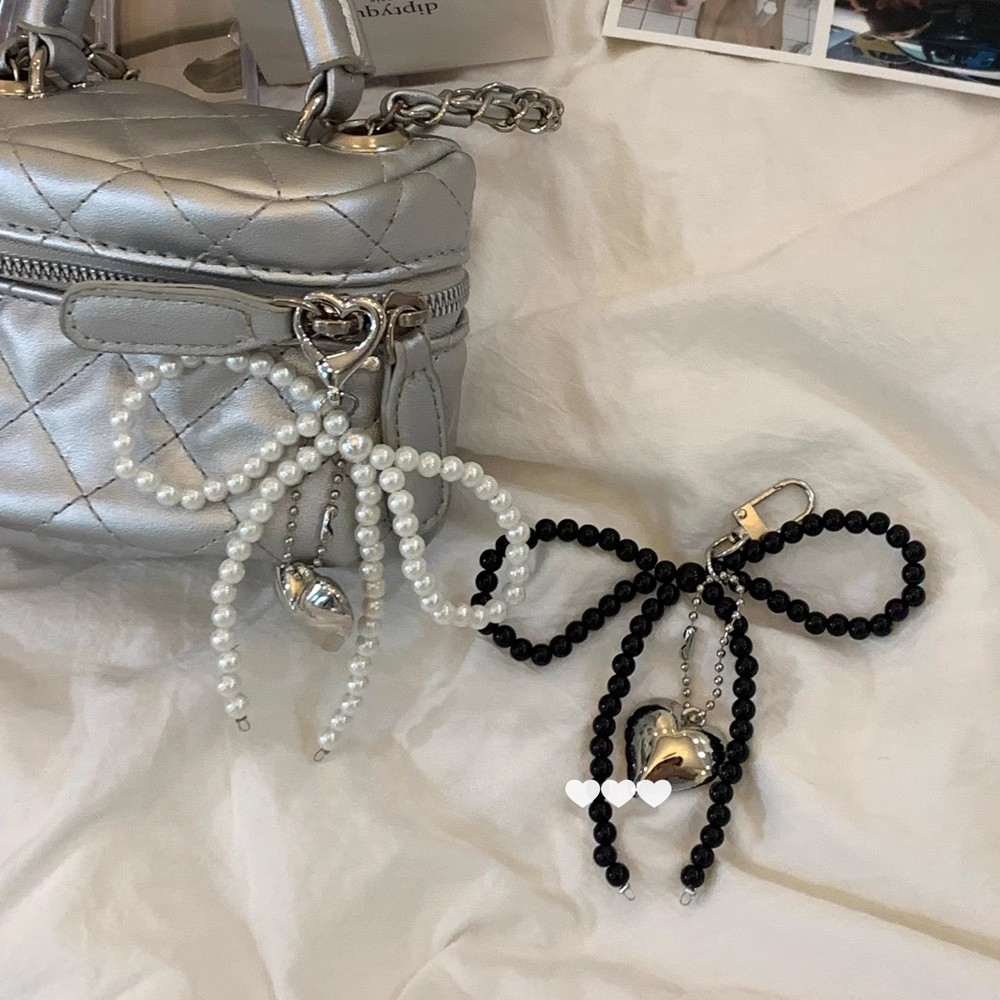 2024 เกาหลี Delicate Sweet Pearl Bow พวงกุญแจจี้หัวใจพวงกุญแจ Y2K ความงามผู้ถือกุญแจสําหรับสาวกระเป๋าจี้อุปกรณ์เสริม - รูปที่ 4