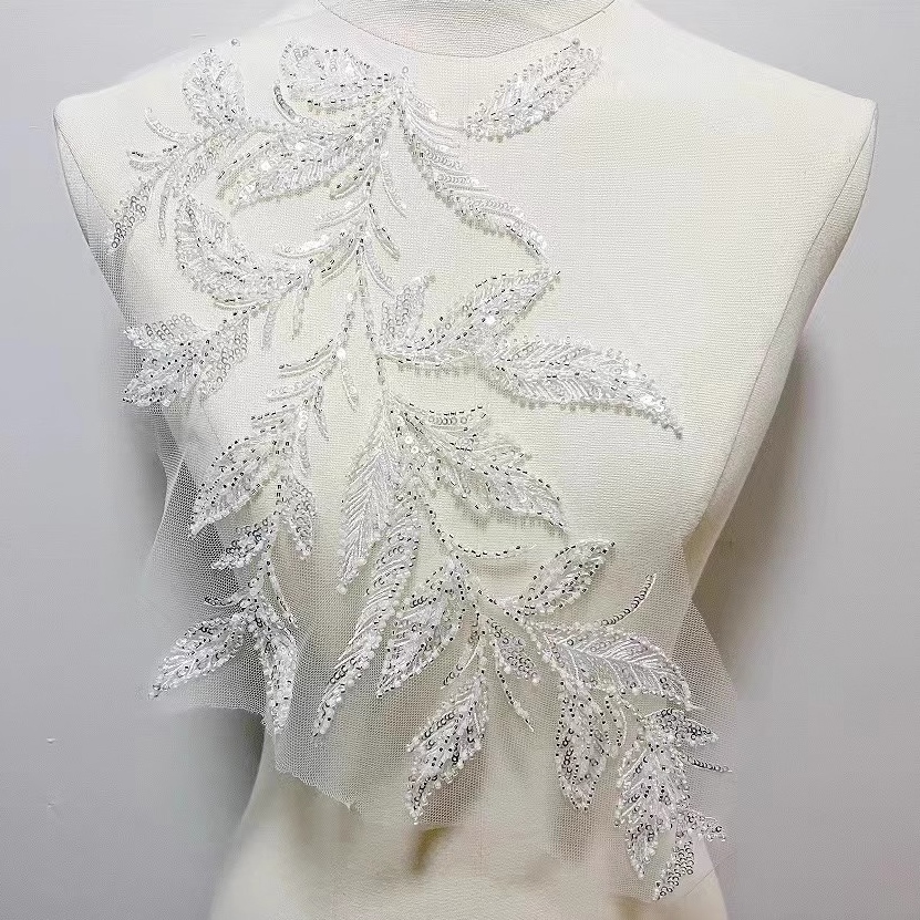 1ชิ้นเย็บปักถักร้อย แอพพลิเคชั่น ปะ สําหรับชุดแต่งงานสร้างสรรค์การออกแบบวัสดุ