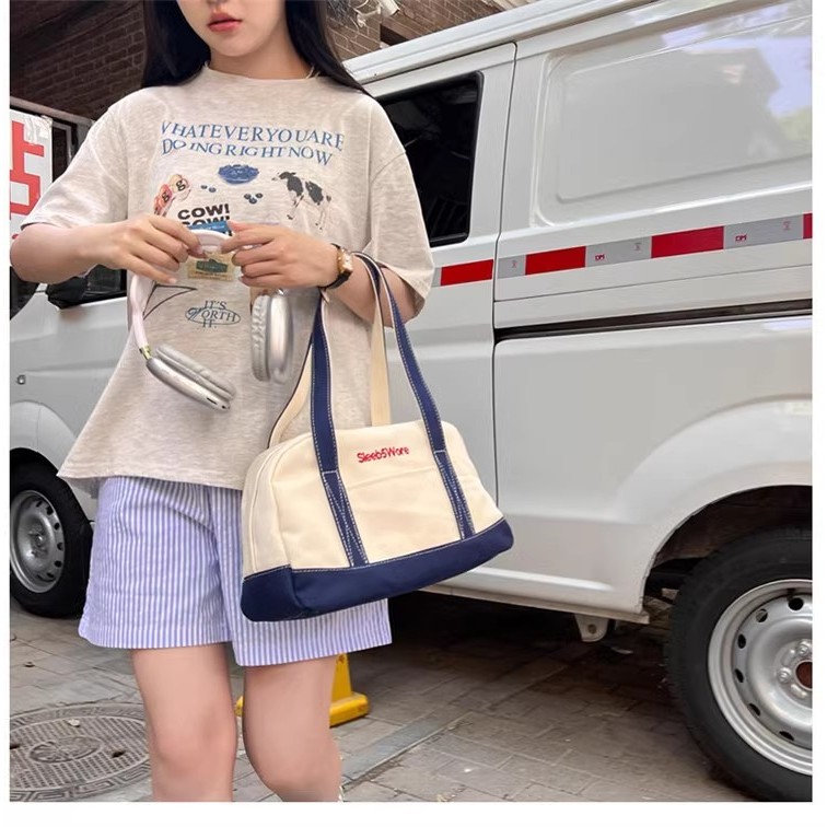 กระเป๋าถือ กระเป๋าช้อปปิ้งลําลอง พิมพ์ลายตัวอักษร สีตัดกัน แบบสวม ผู้หญิง