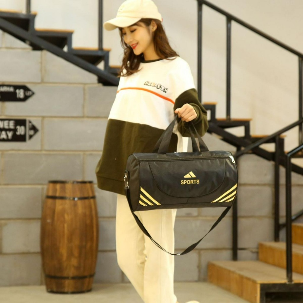 กระเป๋าเดินทาง Sports กันน้ำ เรียบง่าย แฟชั่น ความจุขนาดใหญ่ กระเป๋ากีฬา Unisex travel bag