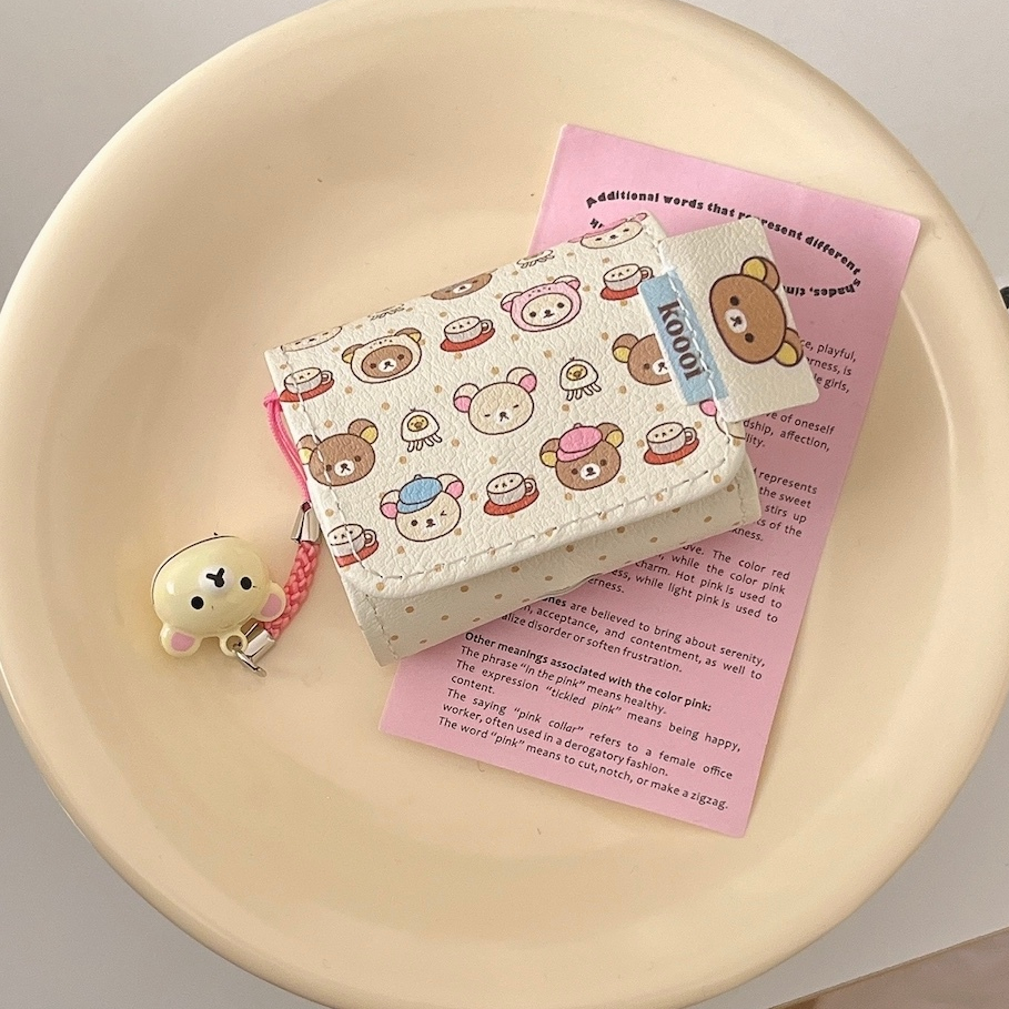 หูฟังเคสบลูทูธเข้ากันได้สําหรับ AirPods 4(2024)1/2 Pro(2019) 3 Pro2(2022) cute Rilakkuma เคสหนังเทียมพร้อมสายกระดิ่ง