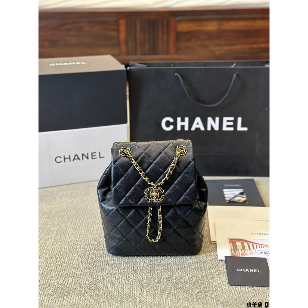 Vintage Chanel 19 Backpack ขี้เกียจ ลําลองและหลังง่าย ความประหลาดใจเต็มรูปแบบ ขี้เกียจชั้นสูง และลํา