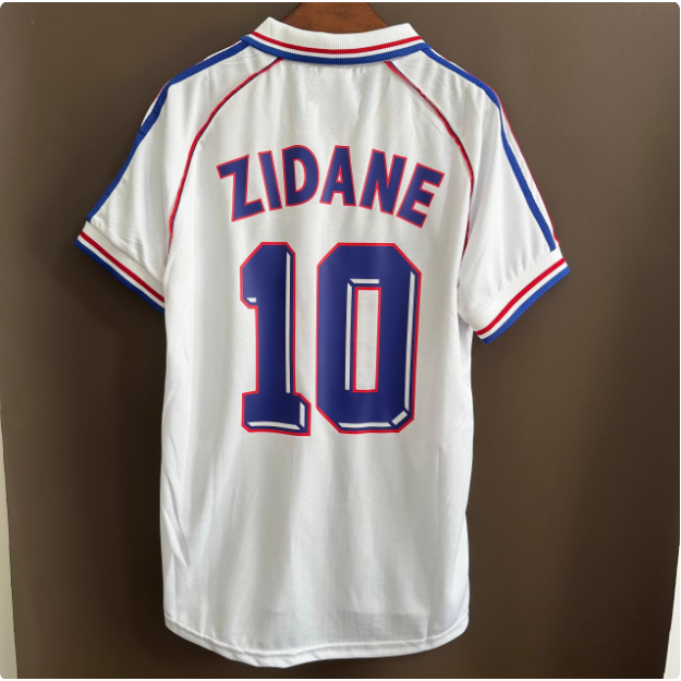 ชุดทีมฝรั่งเศส เสื้อฟุตบอลย้อนยุค Zidane France 1998 เยือนสีขาว