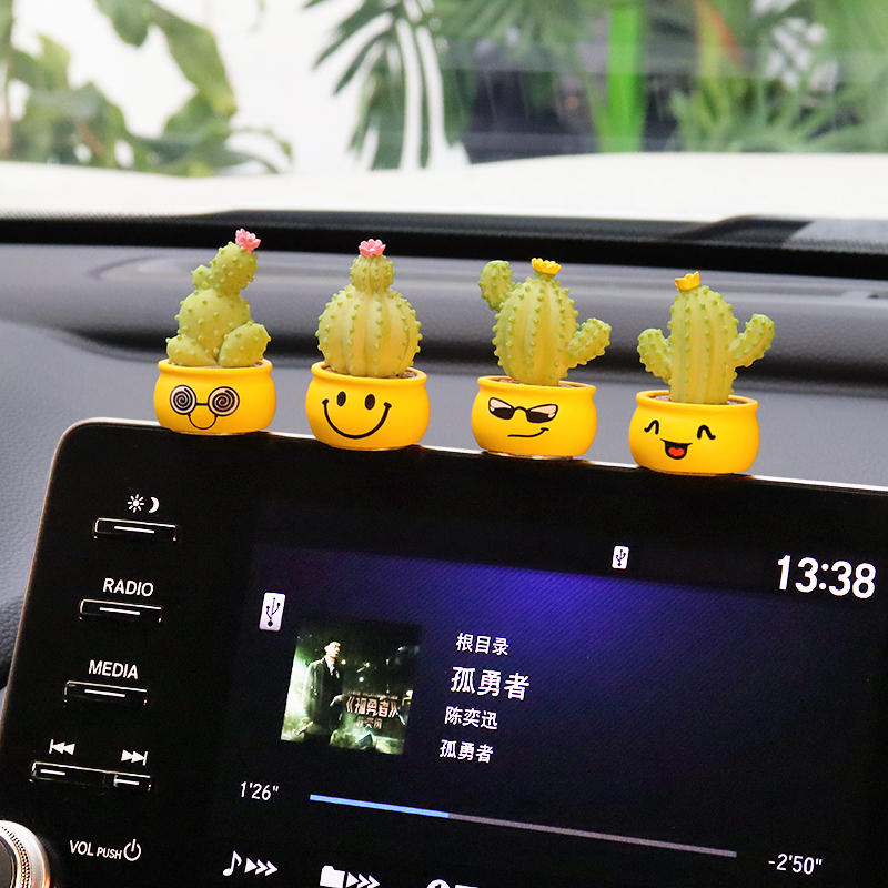 รถตกแต่ง Garnish การ์ตูนกระบองเพชรตกแต่งเครื่องประดับรถ Dashboard Decor ภายในน่ารักอะไหล่