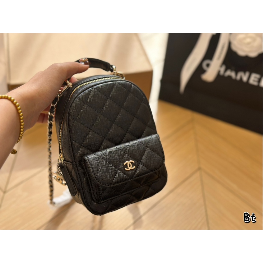 Chanel CHANEL mini Backpack Cowhide Temperament High-End Feeling Size 13 * 19