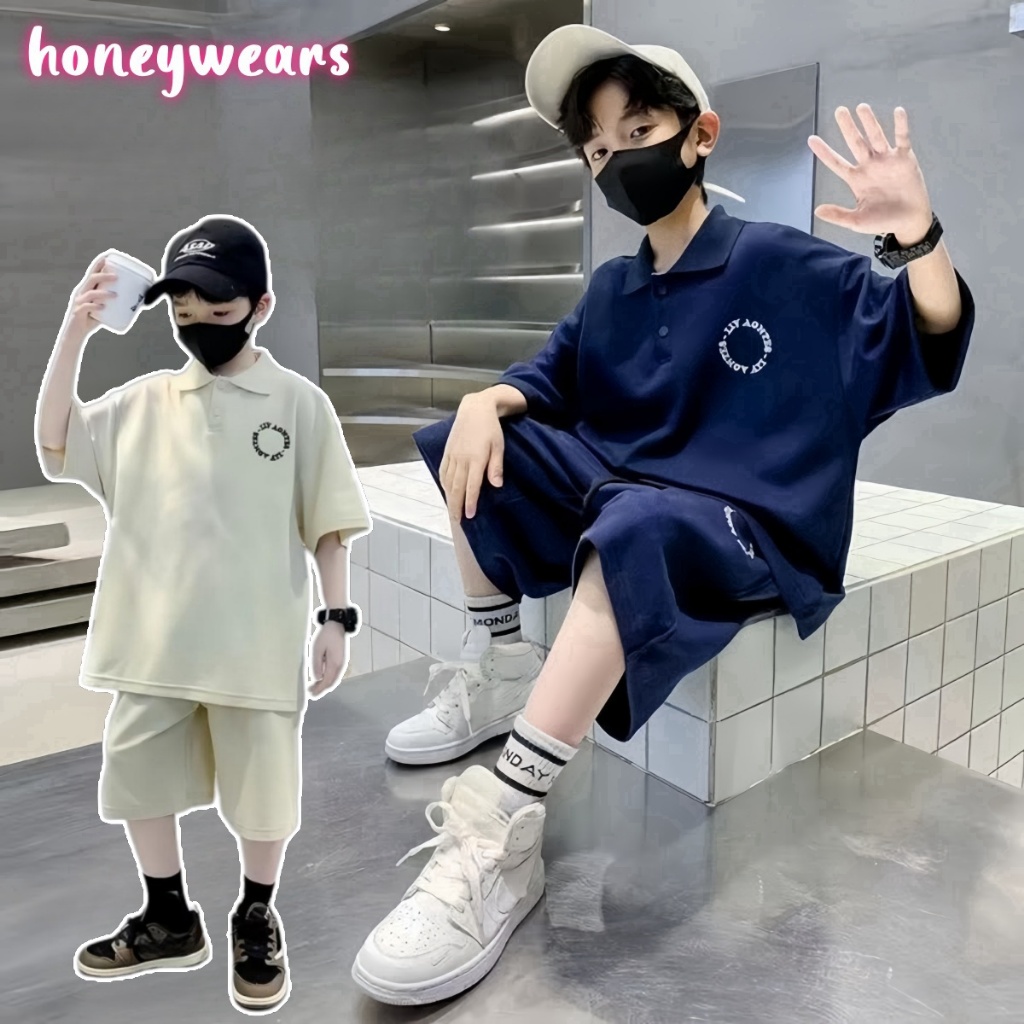 honeywears⚡️พร้อมส่ง⚡️ชุดสูทแฟชั่นเด็กชาย เสื้อโปโลลำลองกางเกงขาสั้น ชุดเซ็ทเด็กหล่อๆ สไตล์เกาหลี ไซส์ 120-160