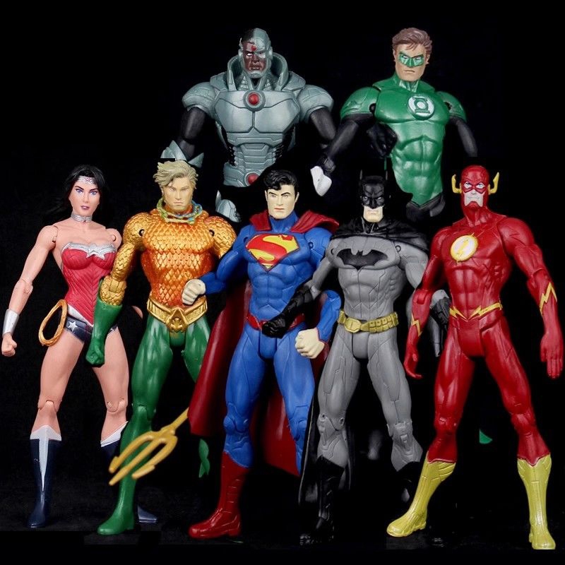 Justice League Flash Superman โคมไฟสีเขียว Wonder Woman Batman รูปของเล่นเด็กเคลื่อนย้ายได้ชุดเครื่อ