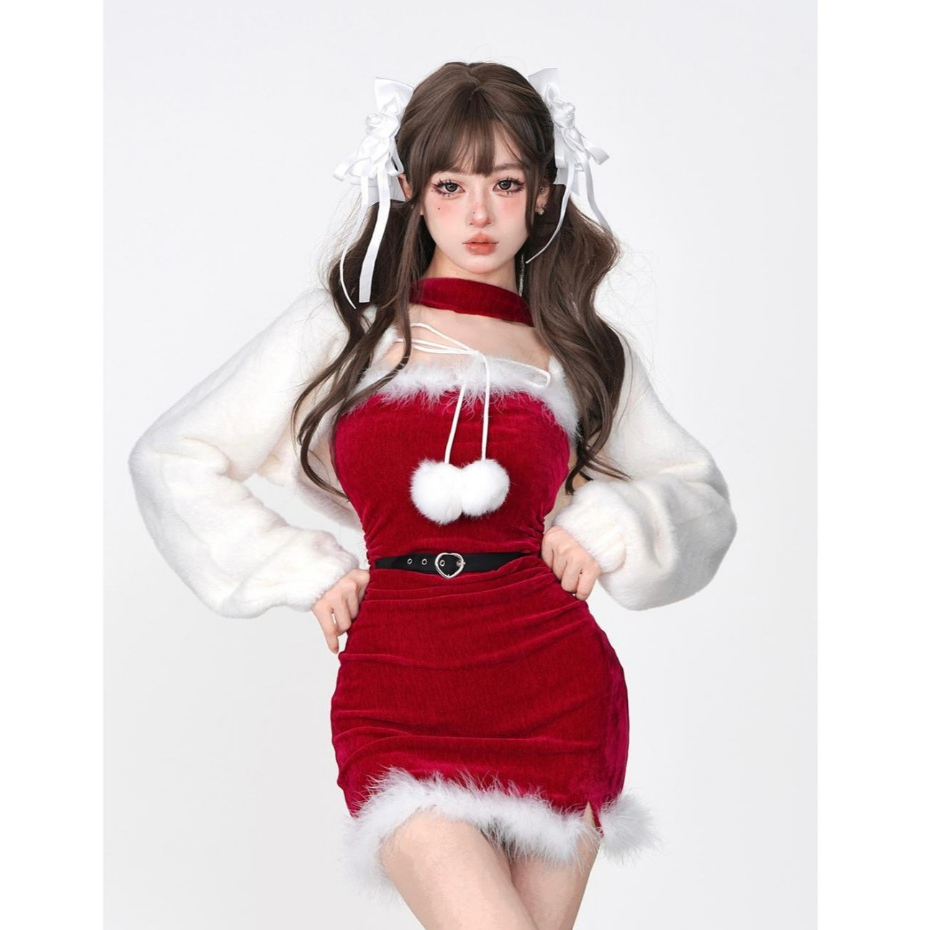 American Pure Desire สาวร้อน Christmas Party Trobe กํามะหยี่สีแดง High-End Halterneck Tube Top ชุดเสื้อแจ็คเก็ตสีขาวแยกชุดสองชิ้น