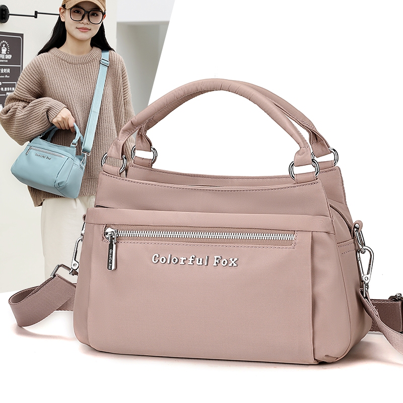 【Colorful Fox】สีสัน สุนัขจิ้งจอก โคอาเรน แฟชั่นกระเป๋าสะพายไหล่สําหรับผู้หญิงกระเป๋าสะพายข้างกันน้ํากระเป๋าถือขนาดเล็ก