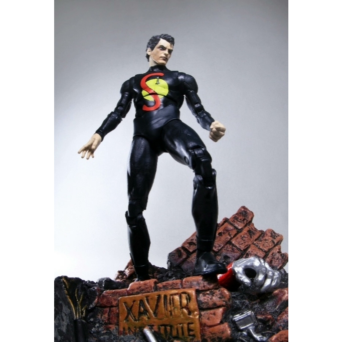 Mcfarlane Superman DC Flashpoint Superman Steel Bone Combine Set พร้อมกล่องและเข็มขัด