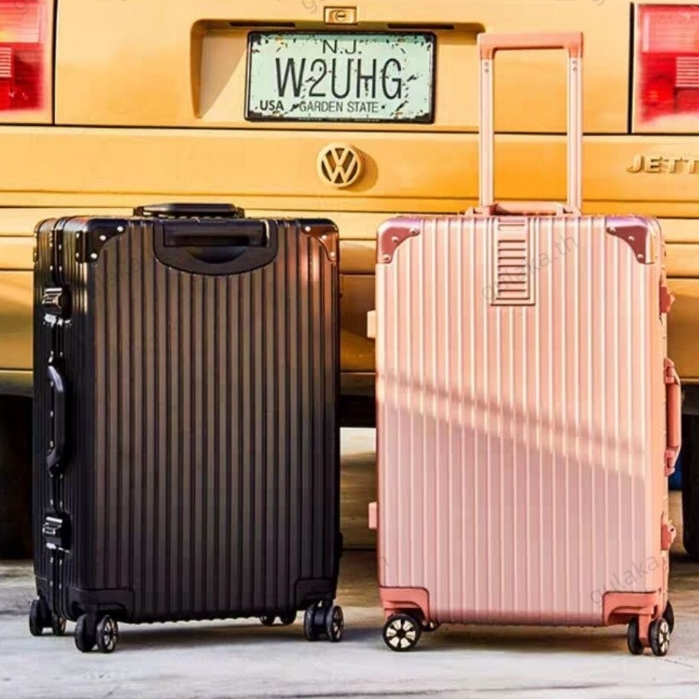 คุณภาพสูง กระเป๋าเดินทาง 20/26นิ้ว น้ำหนักเบา ความจุขนาดใหญ่ ล้อหมุน 360° กระเป๋าเดินทางล้อลาก