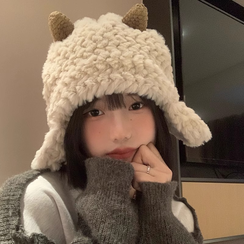 เนื้อแกะหมวกหญิงฤดูใบไม้ร่วงฤดูหนาวเกาหลีรุ่นน่ารักตุ๊กตา เล่ย ฮ หมวกแสดงใบหน้าขนาดเล็กอบอุ่นหนาป้องกันหูหมวกเส้นรอบวงหัวใหญ่
