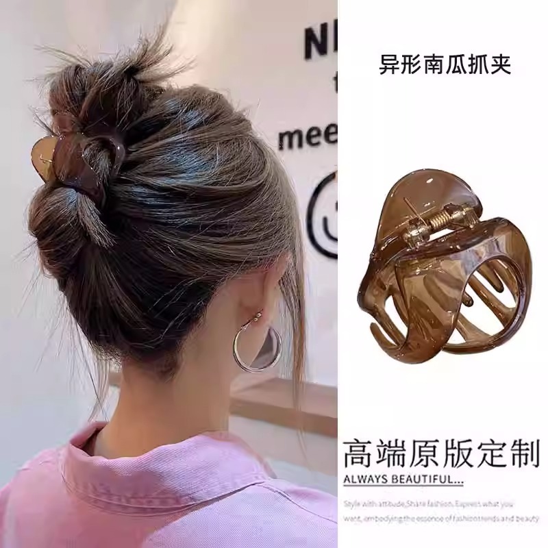 Alien Pumpkin Grab Clip 2024 New Edition คลิปฉลามหัวหลังคลิปเล็กเครื่องประดับผมขนาดกลาง