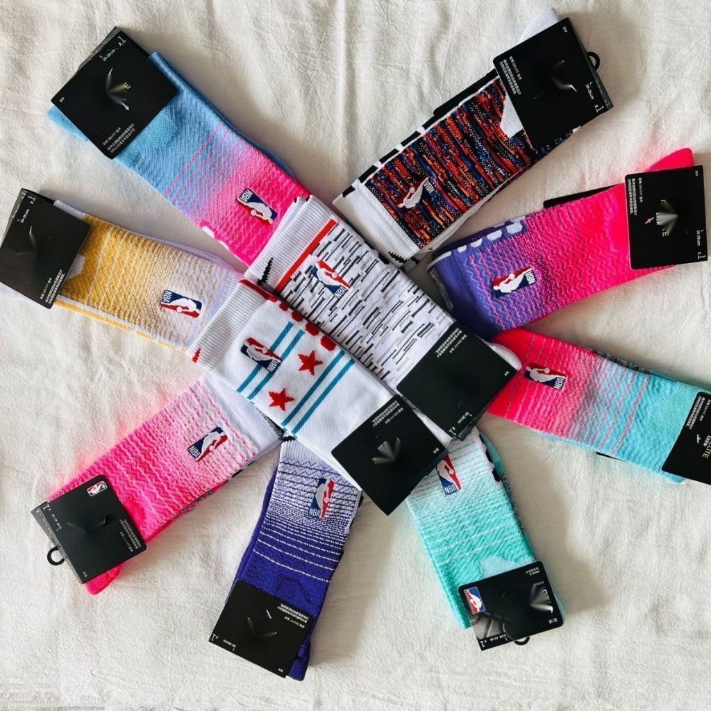 ถุงเท้าบาสเก็ตบอลผู้ชาย Elite Long-Tube ผ้าขนหนูหนาด้านล่าง Gym ฟิตเนสการฝึกอบรมถุงเท้าการบีบอัด Breathable สบาย