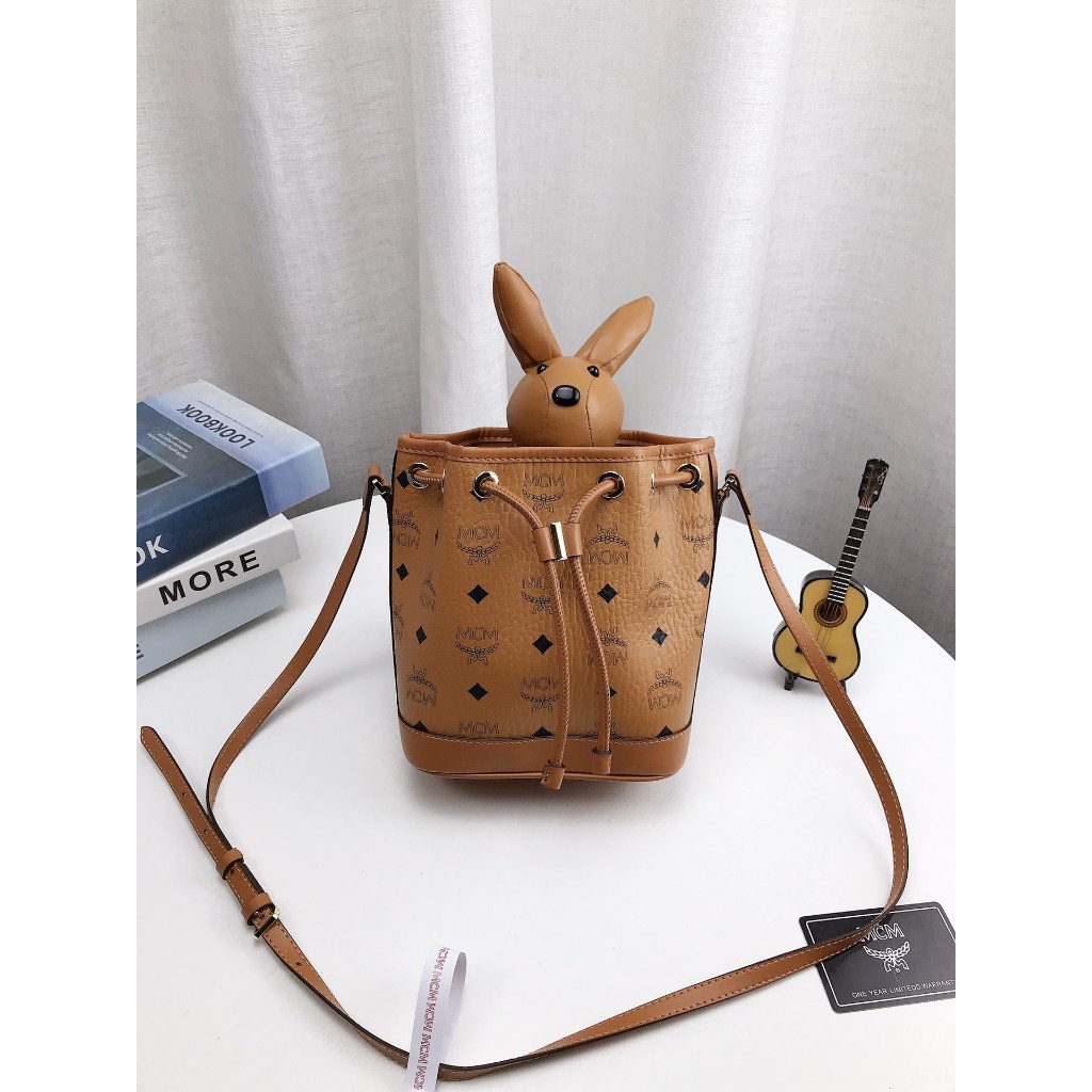 Mcm Rabbit Bucket Bag Zoo Bucket Bag Size: 17*20cm