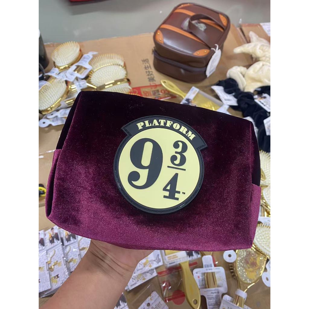 กระเป๋าเครื่องสําอางตุ๊กตา Miniso Harry Potter 16CM