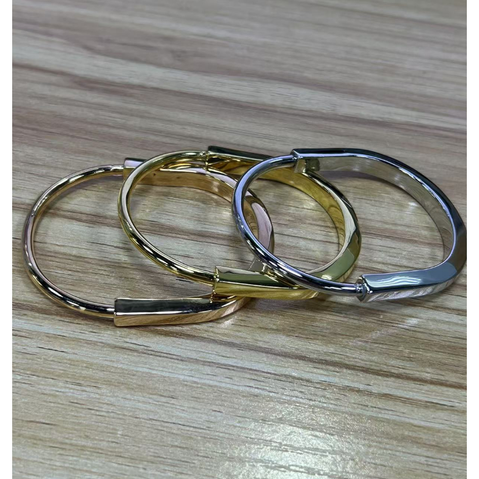 2024 ใหม่พร้อมสต็อก TI**ANY LOCK SEARIES BRACELETS