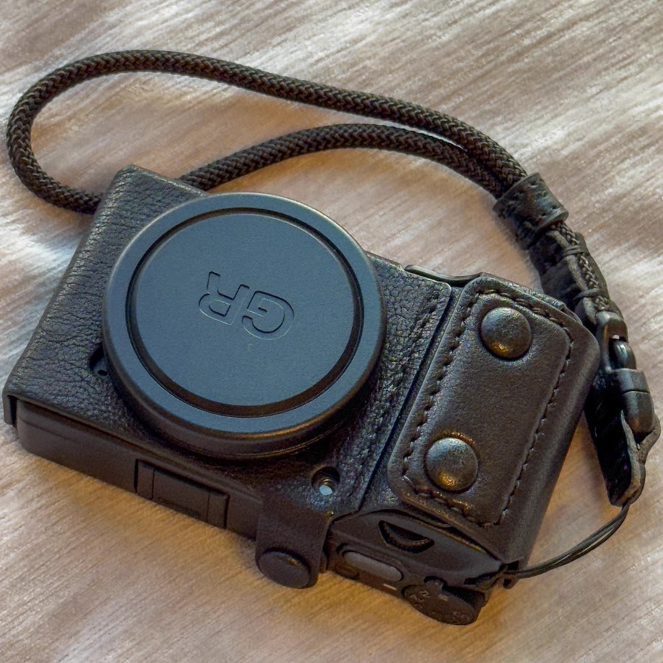 เหมาะสําหรับเคสป้องกันกล้องการ์ด Ricoh GR3/GR3X HDF