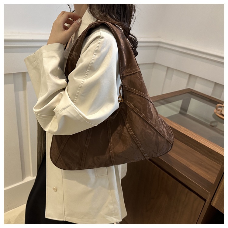 Design Feeling กระเป๋าสะพายจีบ Tote Bag All-Match Underarm Bag - รูปที่ 4