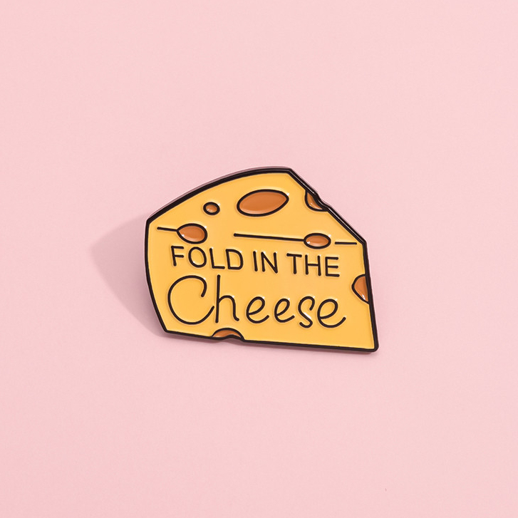 พับในเข็มกลัดชีส Pin น่ารักการ์ตูน Badge ตลกเข็มกลัดของขวัญสําหรับกระเป๋าเป้สะพายหลังหมวกอุปกรณ์ตกแต่ง