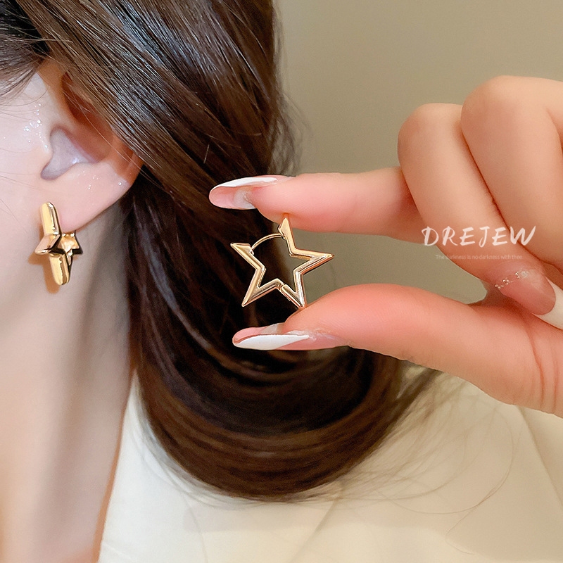 เดรช โลหะดาวต่างหูกลวงฝรั่งเศสอารมณ์สง่างามต่างหูแฟชั่นสไตล์เย็นแสงหรูหราต่างหูซอก