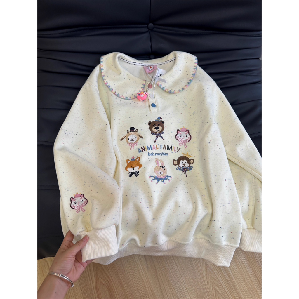 【BANKO】เวอร์ชั่นเกาหลีฤดูใบไม้ร่วงผู้หญิงหลวมการ์ตูนปักเสื้อยืดแขนยาวสีเทา