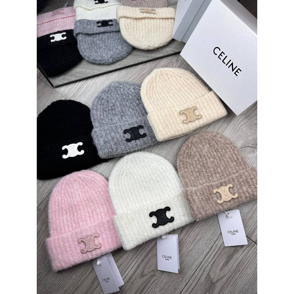 ผู้ชายผู้หญิงสไตล์ฤดูหนาวคลาสสิก Celine กระต่ายขนแกะถักหมวกหมวกเย็นจับคู่ Fox Fur Ball High-End บรรยากาศ Top End