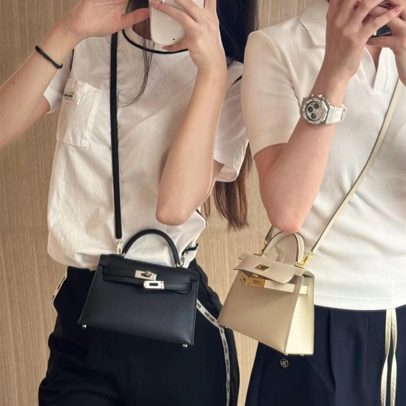 สไตล์ใหม่รุ่นที่สองกระเป๋าเคลลี่หนังวัวหรูหราความรู้สึกระดับไฮเอนด์ไหล่เดียวกระเป๋าถือ ผู้สื่อสาร กระเป๋าหญิง333333-1105