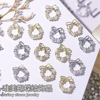 Rou Bao 5 ชิ้นเล็บดอกไม้คริสต์มาส Garland Bow Rhinestone Alloy Gold Silver 3D เล็บตกแต่งศิลปะ