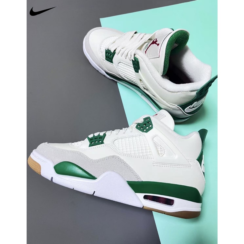 Nike SB x Air Jordan 4 "Pine Green" รองเท้าบาสเก็ตบอลตัดต่ํารองเท้าผ้าใบลําลองสําหรับผู้ชายผู้หญิง Green-Wh